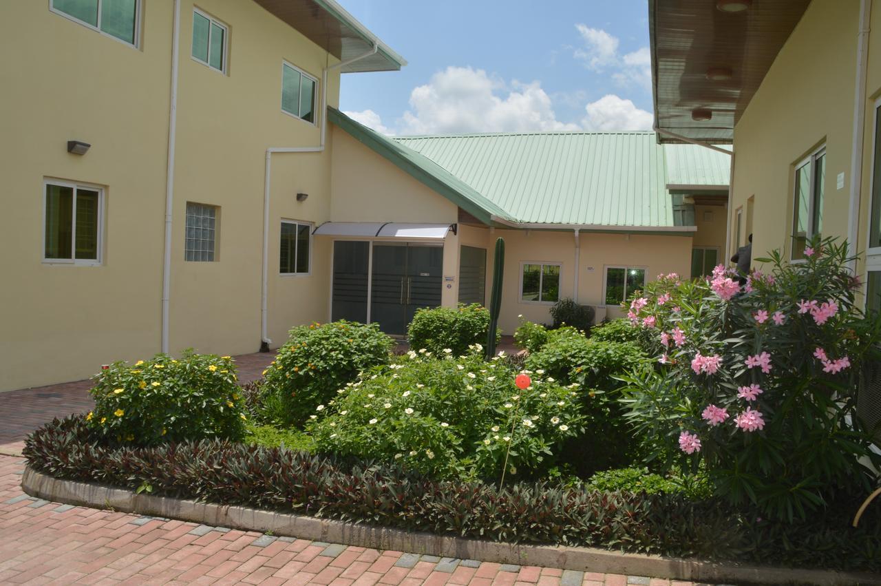 Best Budget Hotel Kunkwaba Exterior photo
